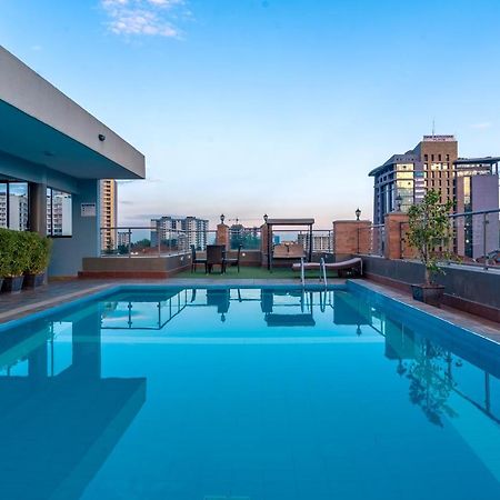 Highlands Suites Hotel Apartments Ναϊρόμπι Εξωτερικό φωτογραφία